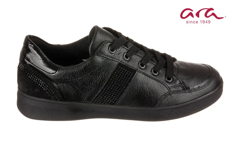 Ara Coach