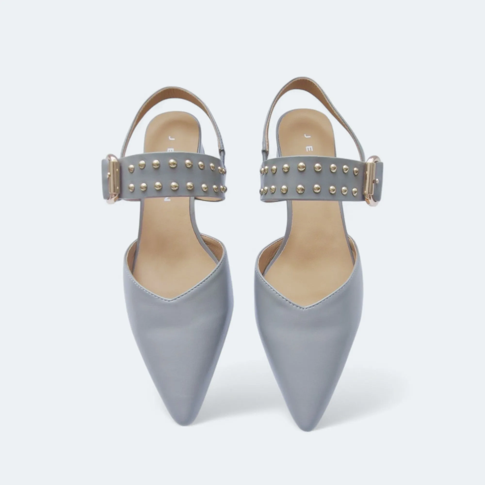Daphne Low Heel