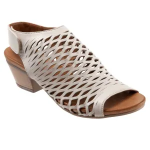 Lacey Sandal In Tusk