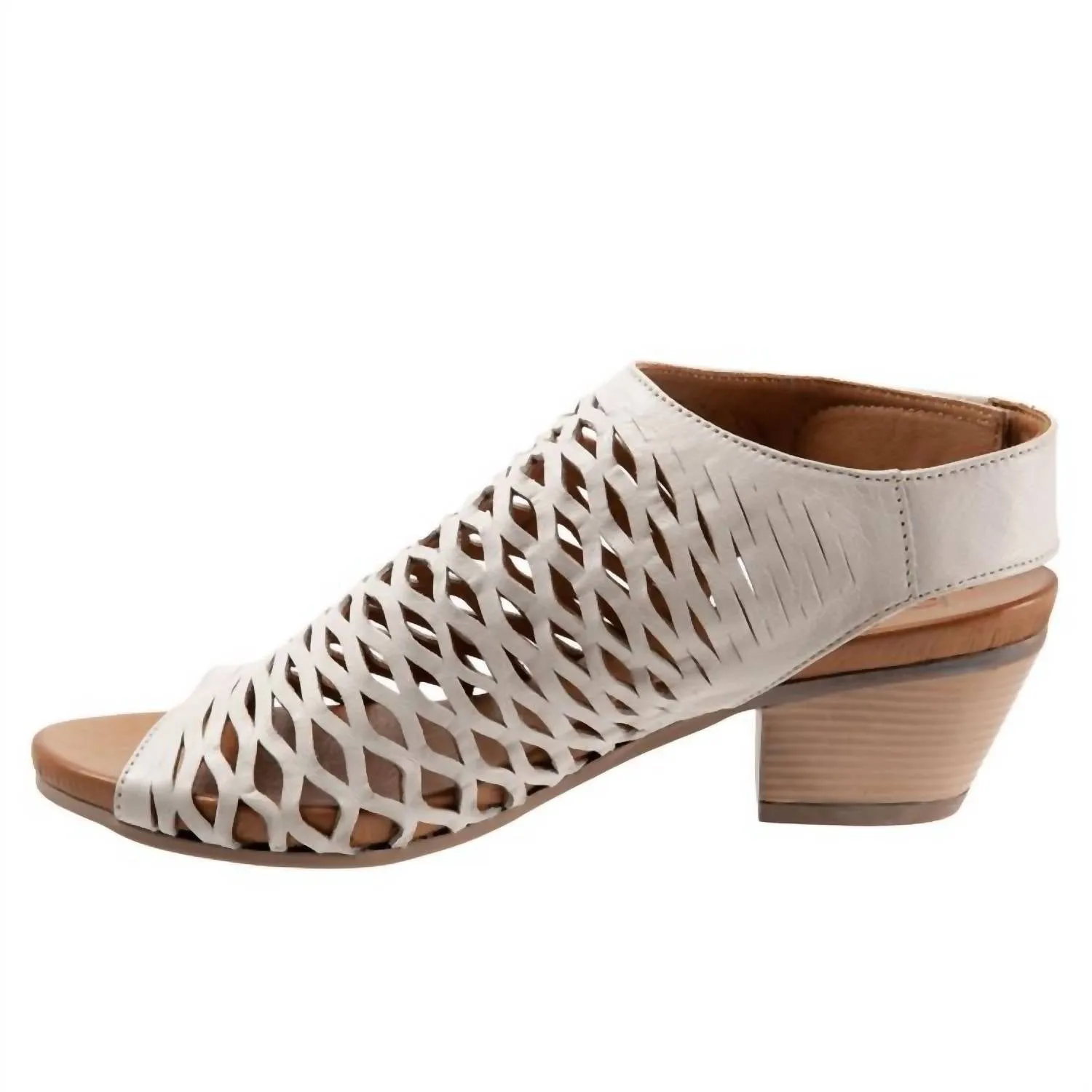 Lacey Sandal In Tusk
