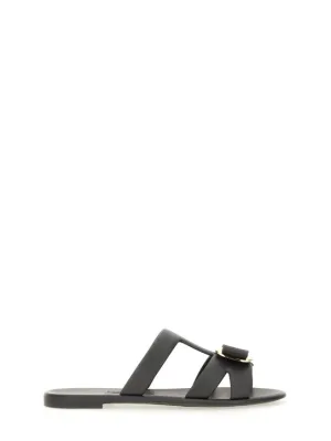 New Vara" Slide Sandal