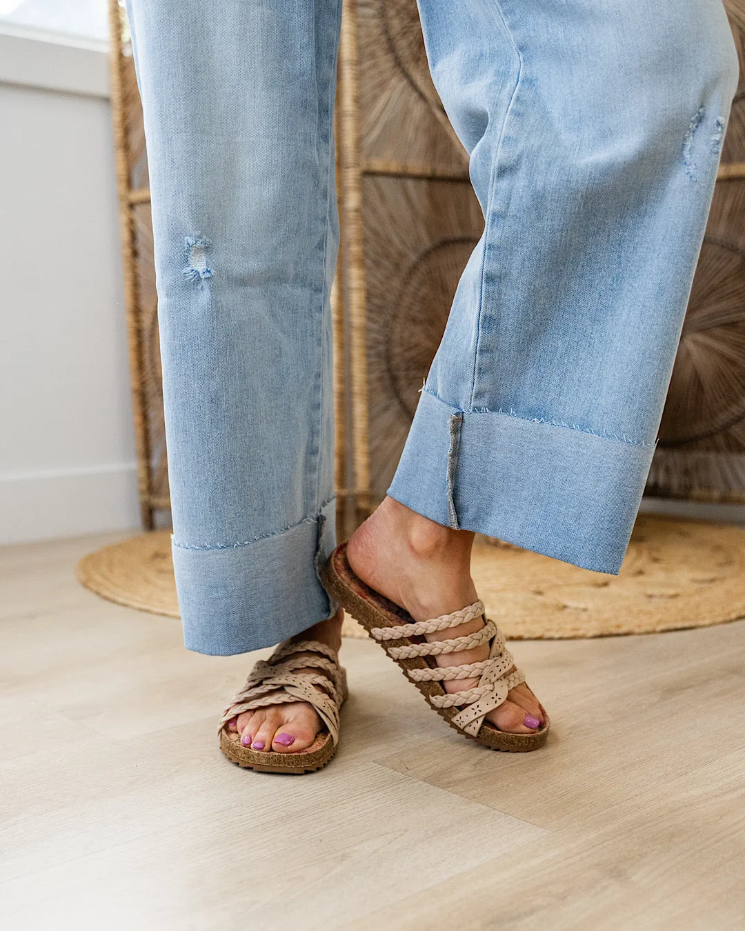NEW! Very G Jade Criss Cross Sandals - Nude