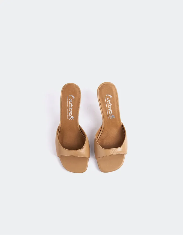 Norwood Camel Leather