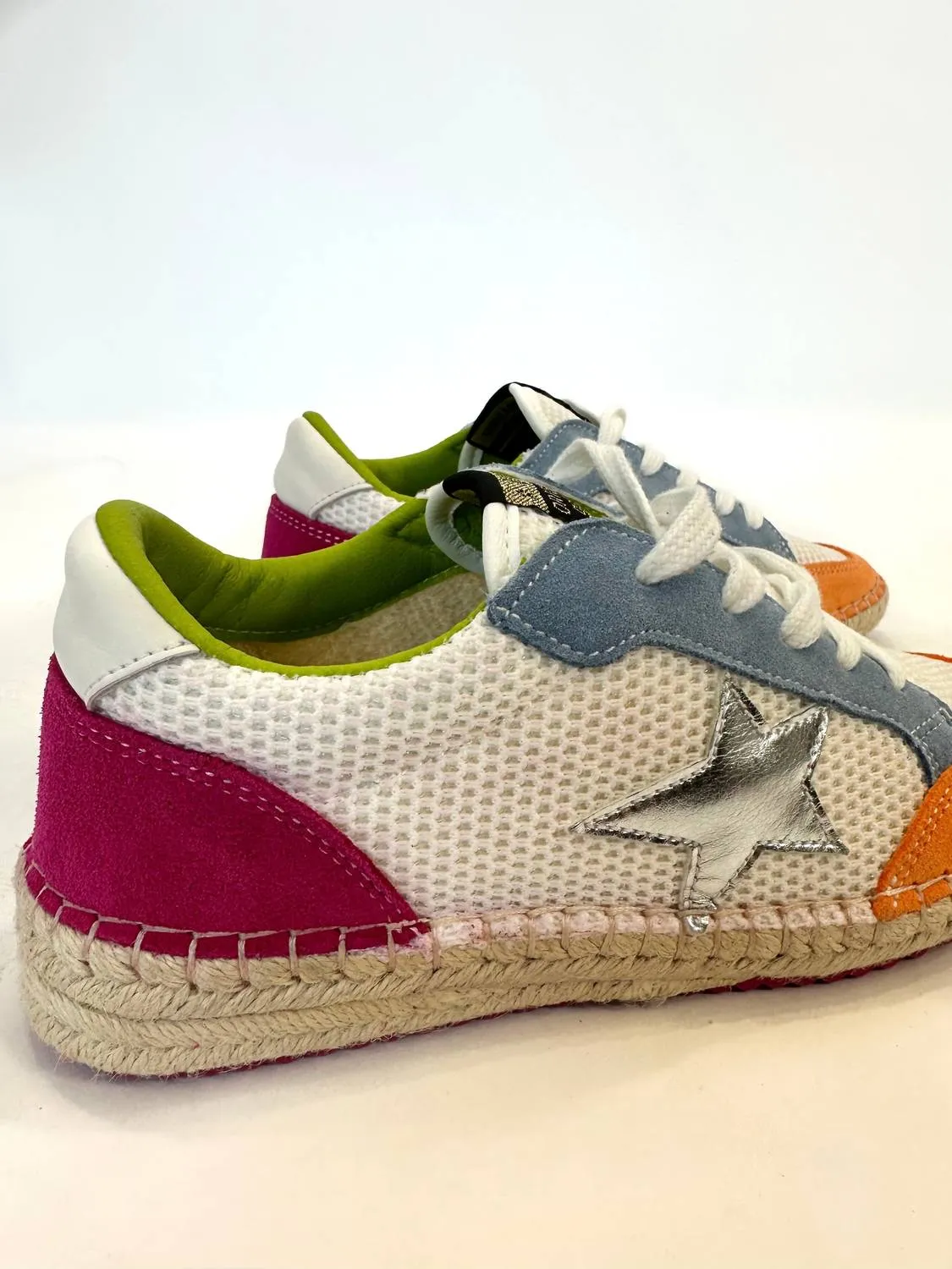 Ocean Breeze Shoes In White|Blue|Orange