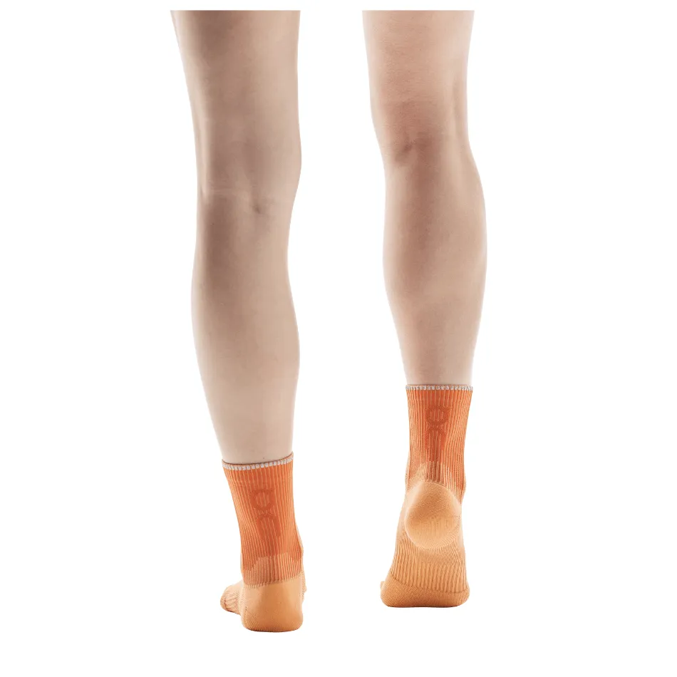 On Unisex Performance Run Sock Mid Rise SS25