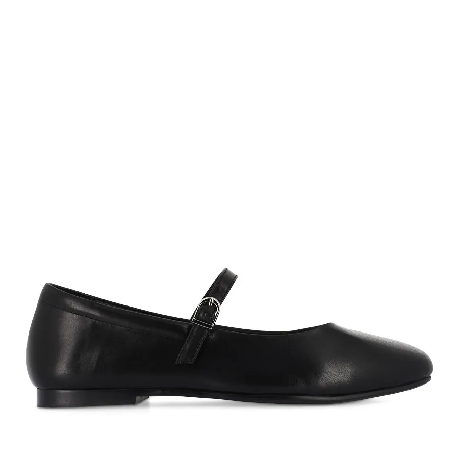 PASSY - BLACK LEATHER