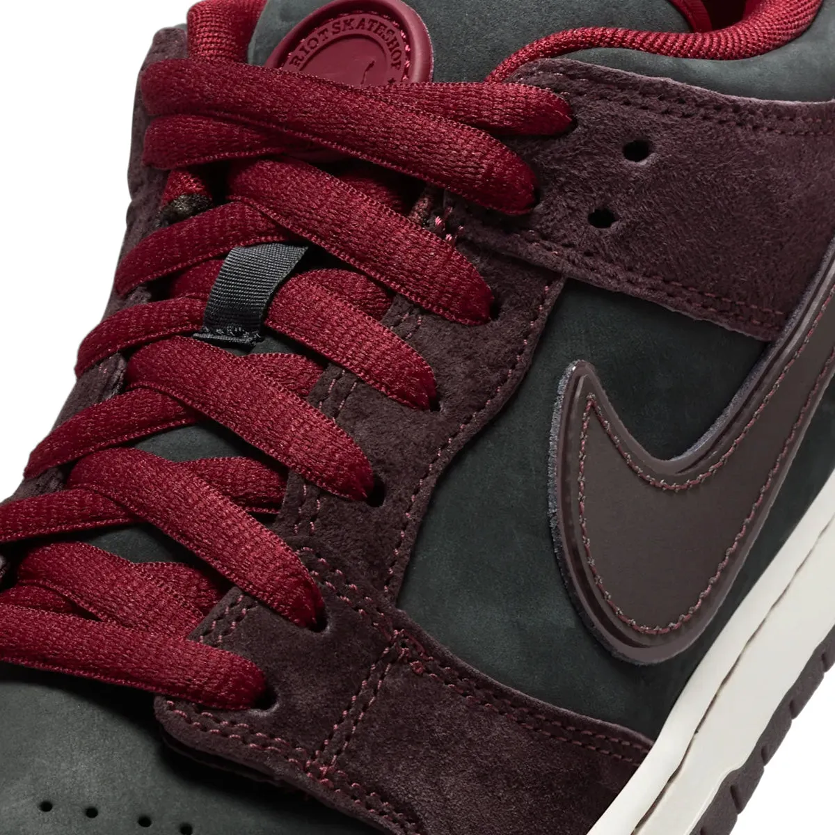   Riot Skate Shop SB Dunk Low 'Mahogany'