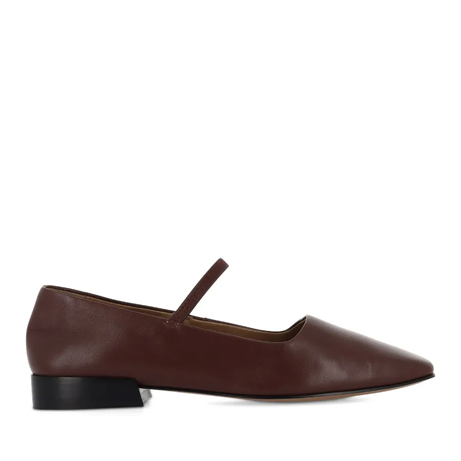 SOPHIA - OXBLOOD LEATHER