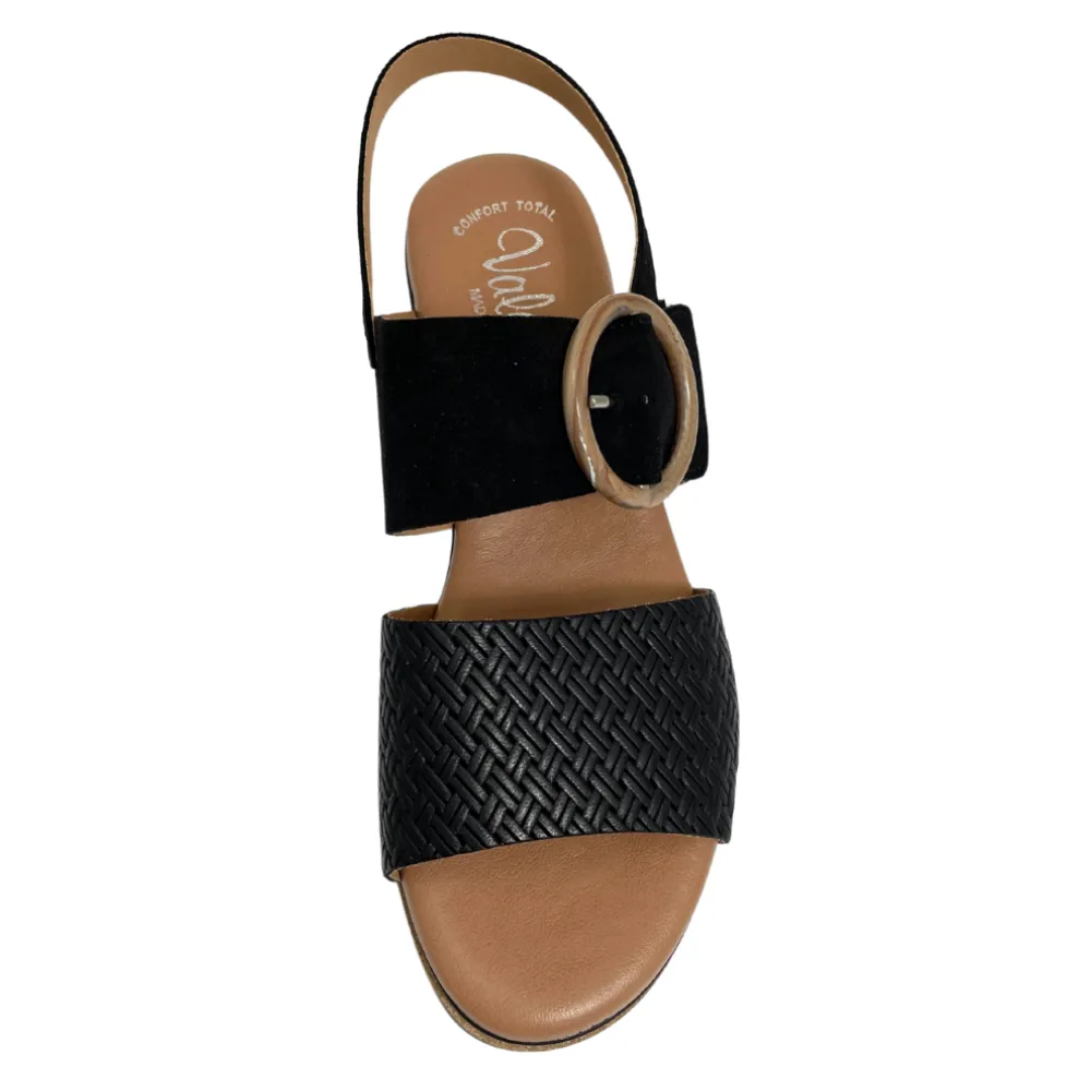 Valeria's Kellyjo Black Supple Leather Sandal (Women's)