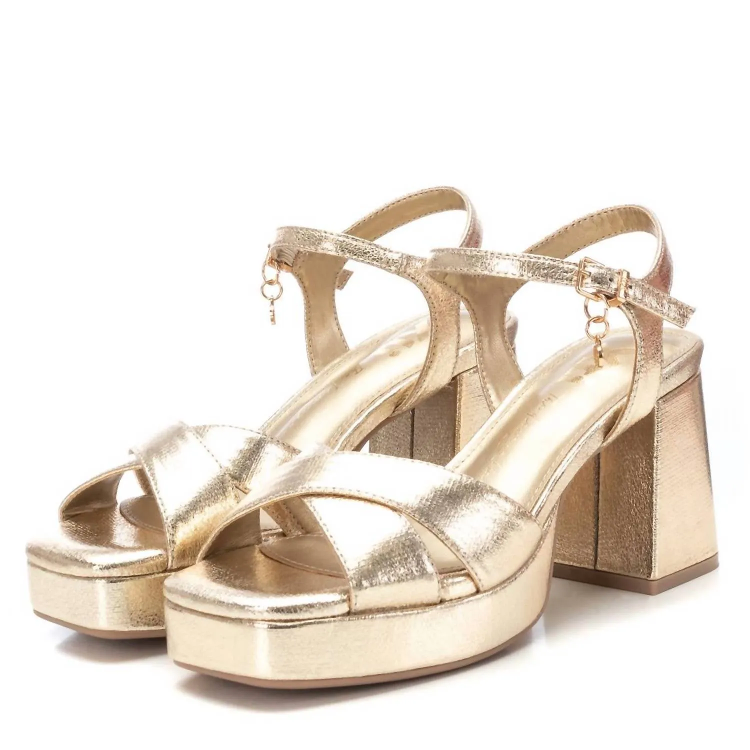 Women's Block Heel Sandals In Gold