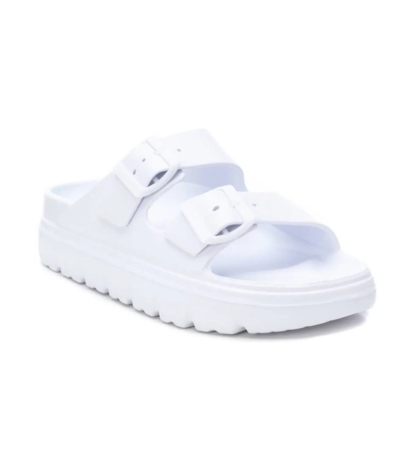 Women's Buckle Strap Sandal In White