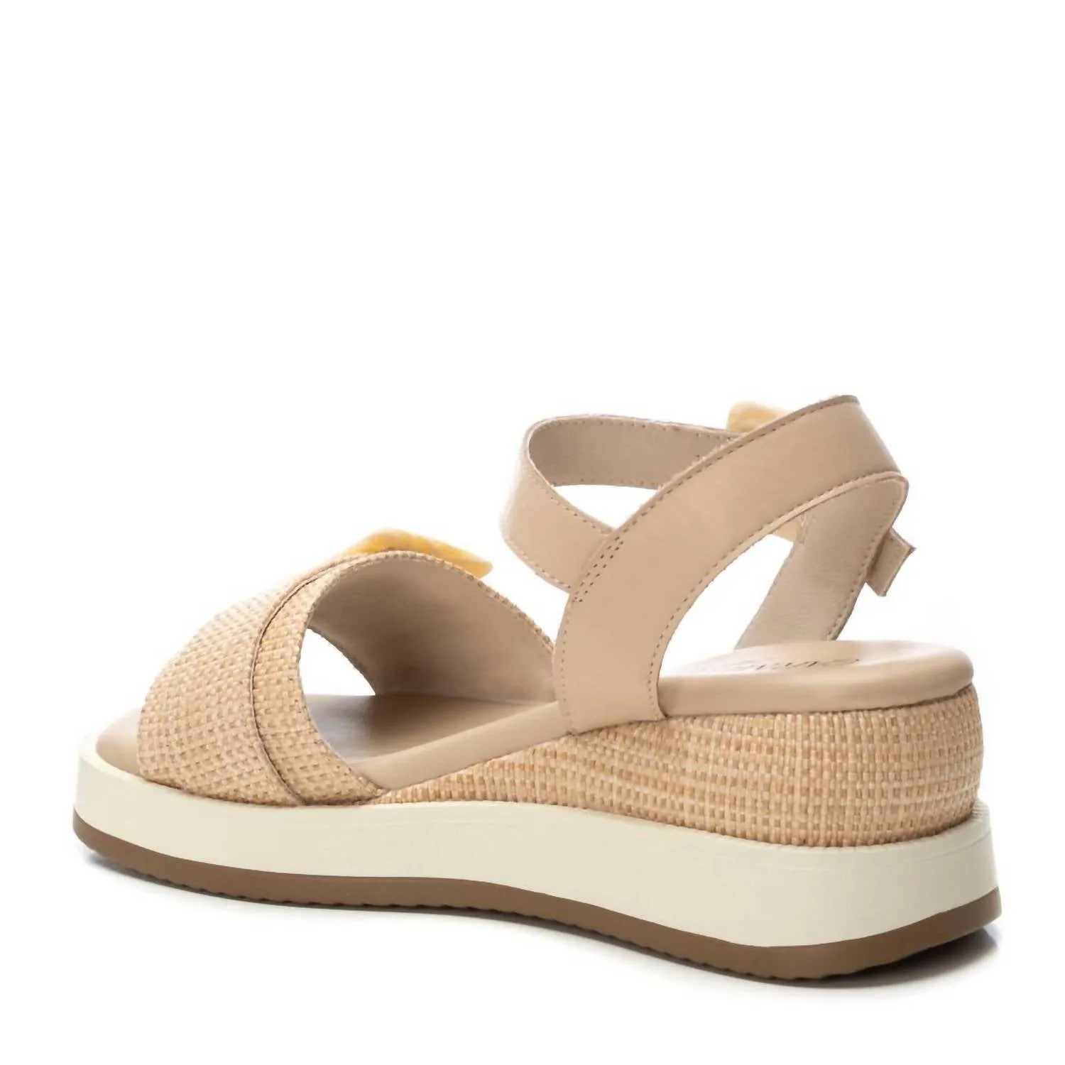 Women's Carmela Brenda Sandals In Beige