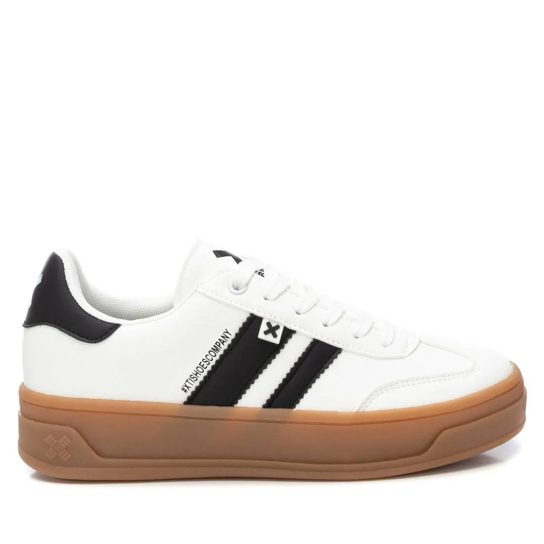 Women's Casual Sneakers By XTI