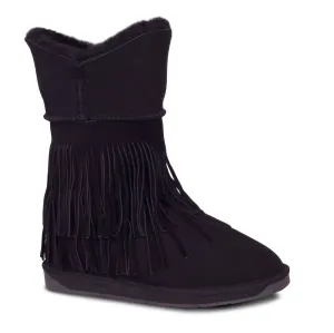 Women's Classic Fringed Sheepskin Boot In Black