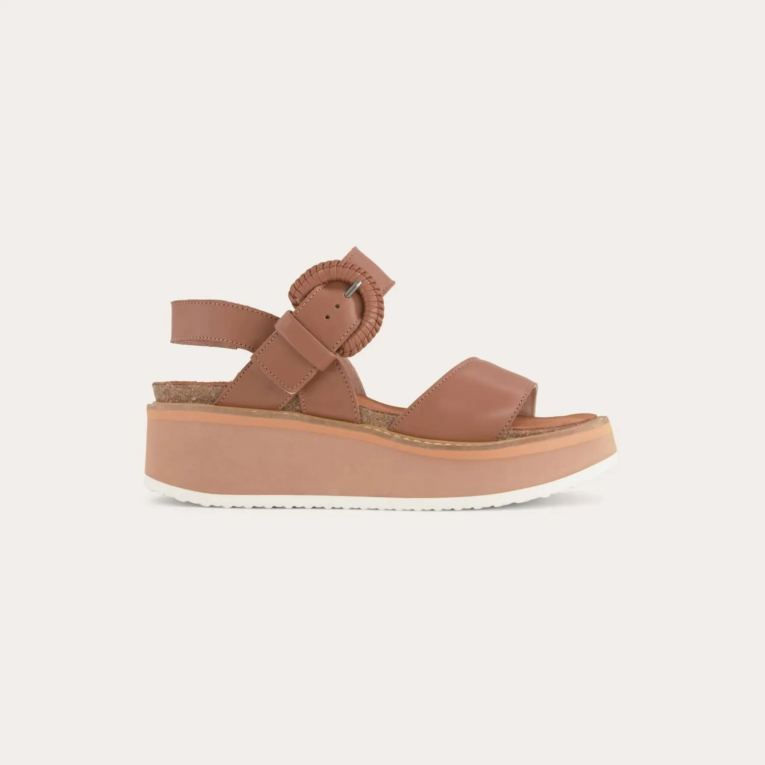 Women's Crepe Leather Sandals In Caramel Leather With Camel Sole