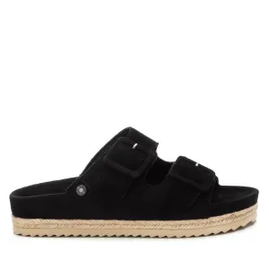 Women's Flat Sandals In Black