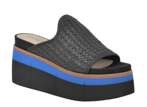 Women's Flocci Platform Sandal In Jet Black