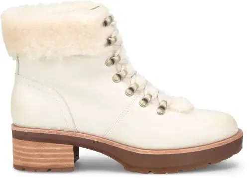 Women's Kork-Ease Winslet  Stay Warm in Style