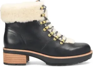 Women's Kork-Ease Winslet  Stay Warm in Style