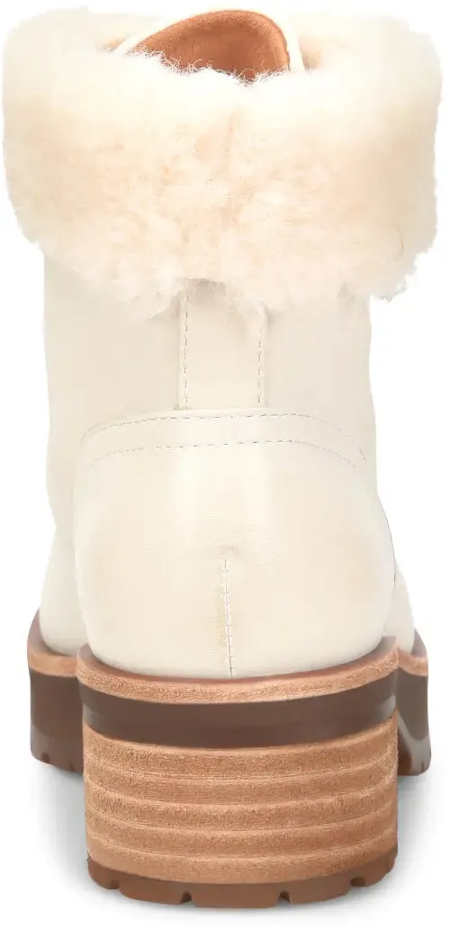 Women's Kork-Ease Winslet  Stay Warm in Style