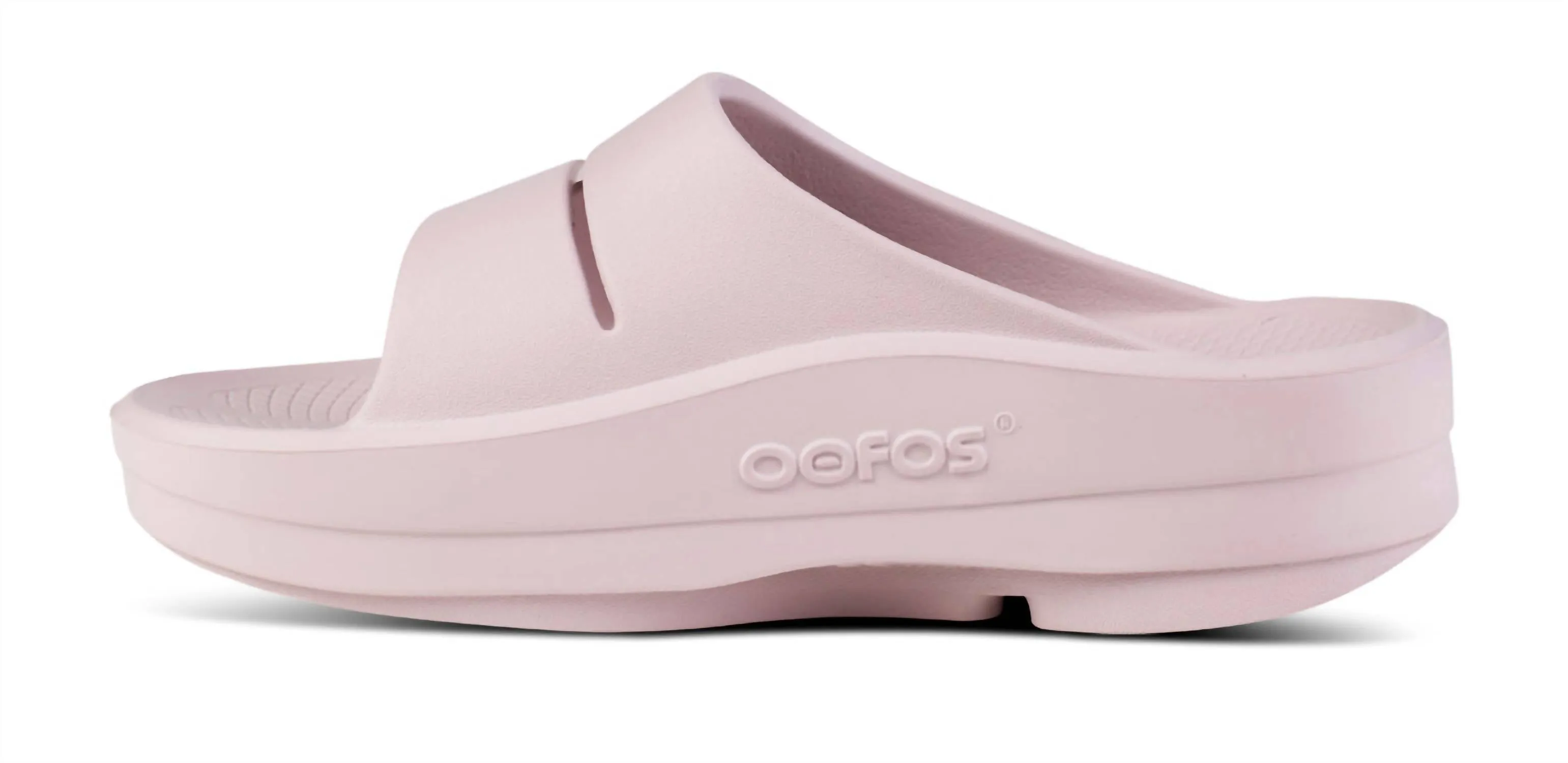 Women's Oomega Ooahh Sandal In Stardust