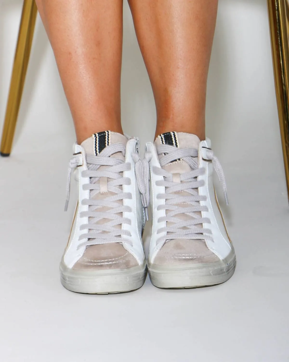 Women's Rooney Sneaker In Light Grey