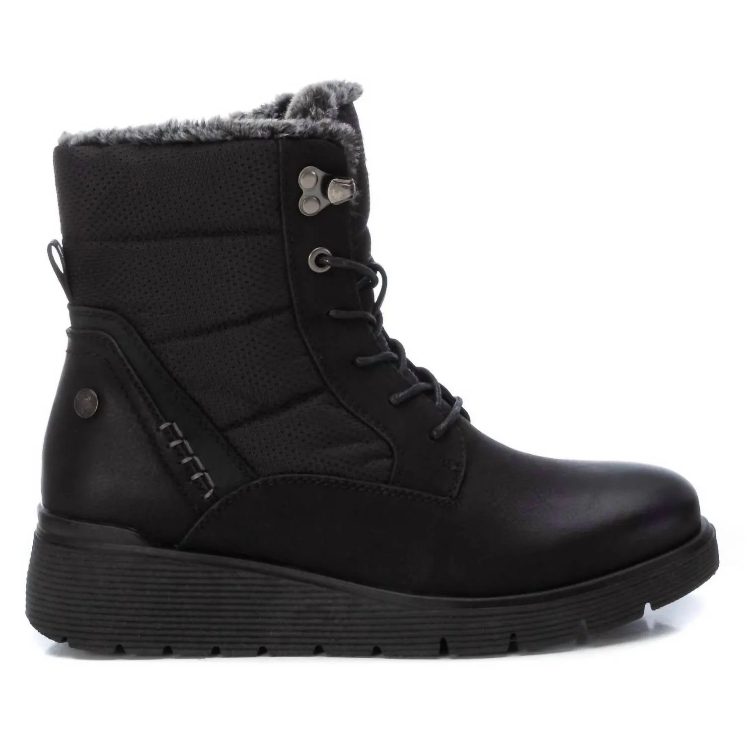 Women's Winter Booties In Black